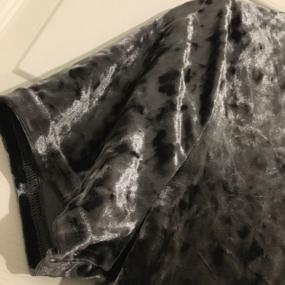 Velvet Legging Tee - Picture 4 of 14